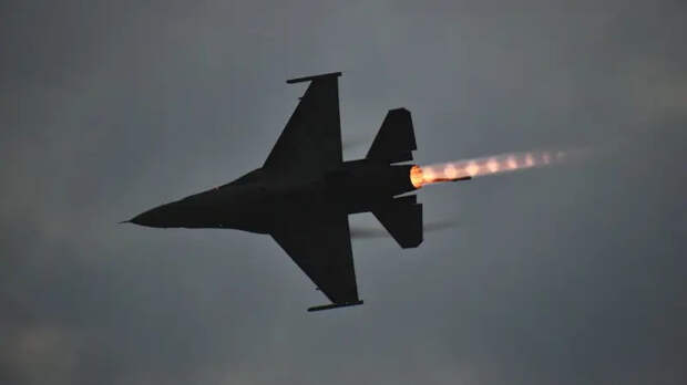 Израиль начал превентивную атаку против Ирана