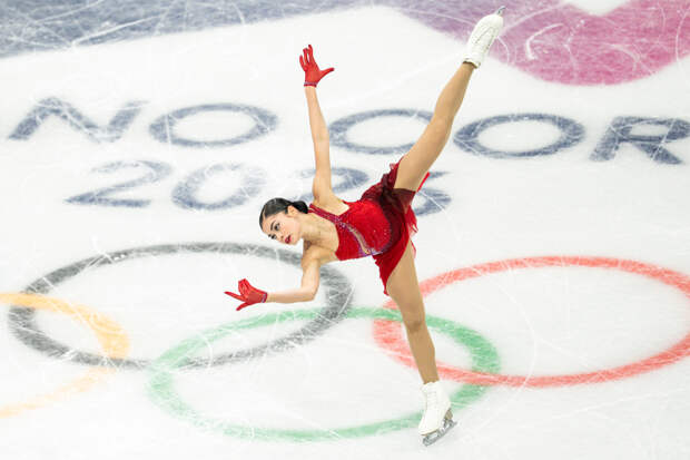 «Так безобразно судят!» Российские фигуристы остались без медалей Олимпиады впервые за 66 лет. Что об этом говорят спортсмены?