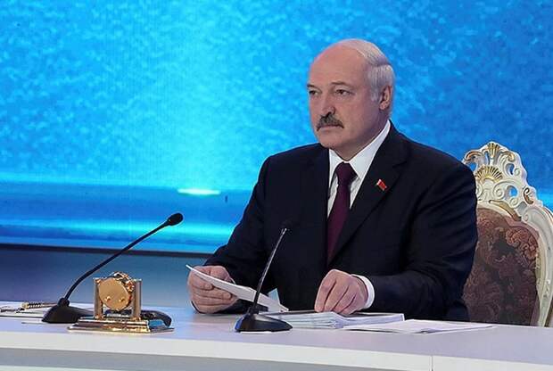 Лукашенко сообщил, что вопрос о едином президенте Союзного государства на повестке дня не стоит