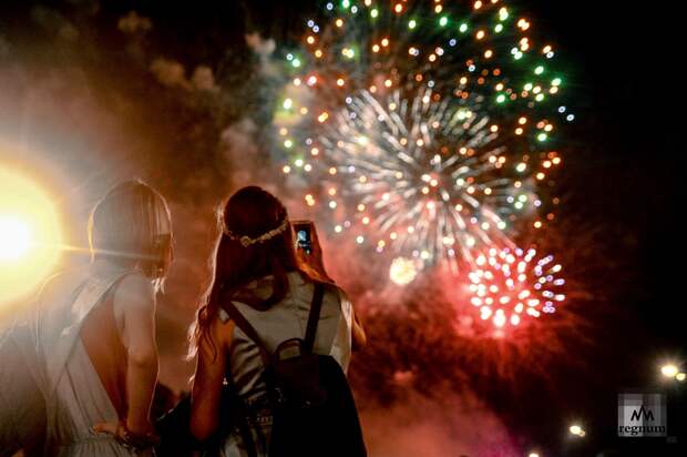 Минпросвещения: выпускные в школах пройдут 27 июня