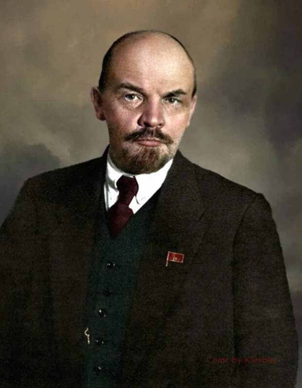 Чем вам Ленин не угодил, господа хорошие ?