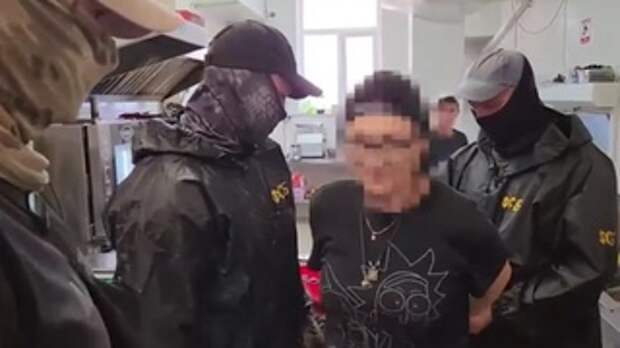 Задержанная женщина / Фото: кадр из видео ФСБ