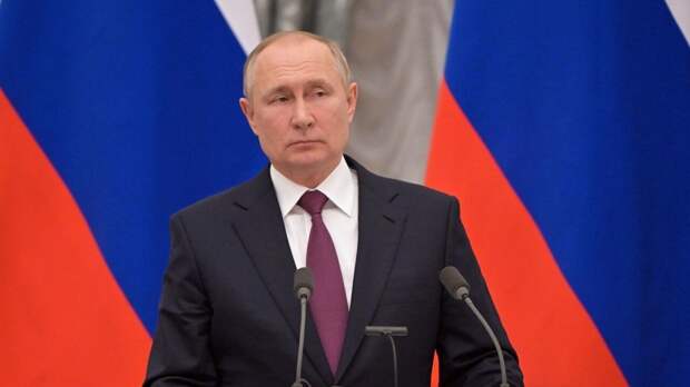 Путин: в зоне боёв на Украине погибли минимум 30 российских журналистов