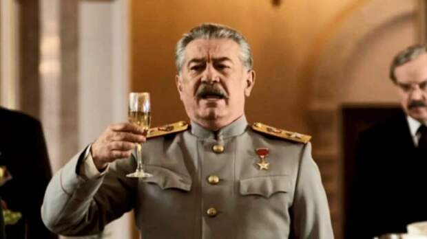 Что сказал товарищ Сталин «о русском народе» на самом деле
