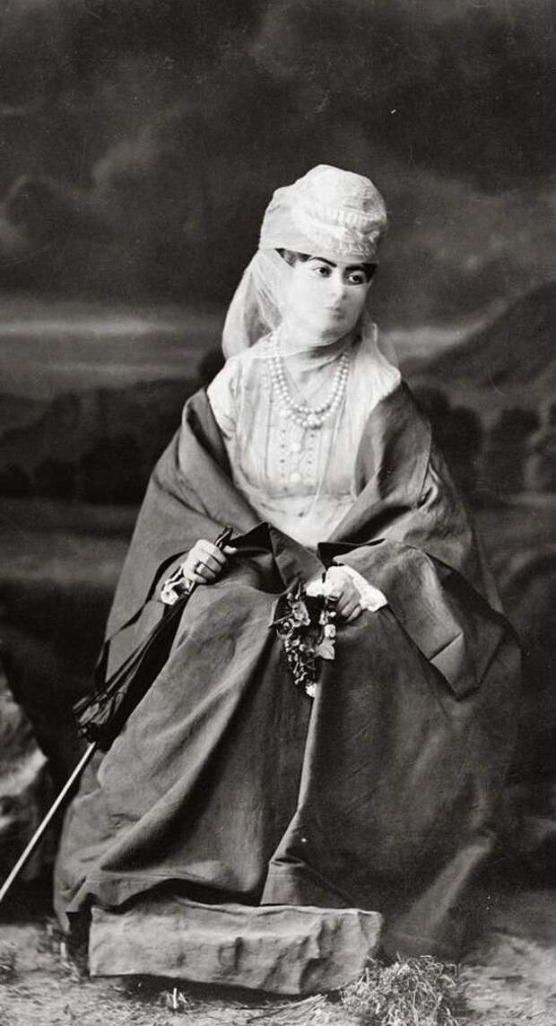 А вот фото реальных турецких женщин (период 1850-1920 годов). Не в гареме, правда, но туркам явно было из кого выбрать себе жену А вот фото реальных турецких женщин (период 1850-1920 годов). Не в гареме, правда, но туркам явно было из кого выбрать себе жену гарем, женщины, красота, османская империя, правда, турция