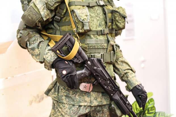 Депутат призвал отвечать кратно на атаки БПЛА на Москву