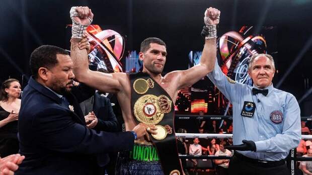 Юновидов будет защищать титул чемпиона WBA на турнире RCC Boxing в Челябинске
