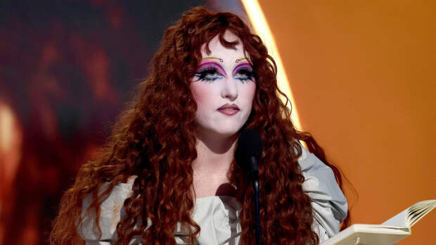 Жоржиньо о певице Чаппелл Рон: «Ее охранник агрессивно говорил моей жене, чтобы она не позволяла моей дочери «доставать» людей. Она просто прошла мимо ее столика»