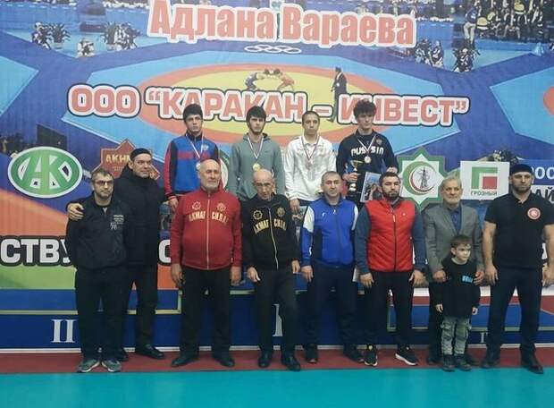 Борец из Бескудникова взял «серебро» на соревнованиях в Грозном