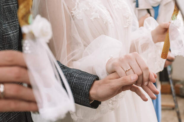 Психолог Чудова порекомендовала не концентрироваться на недостатках свадьбы