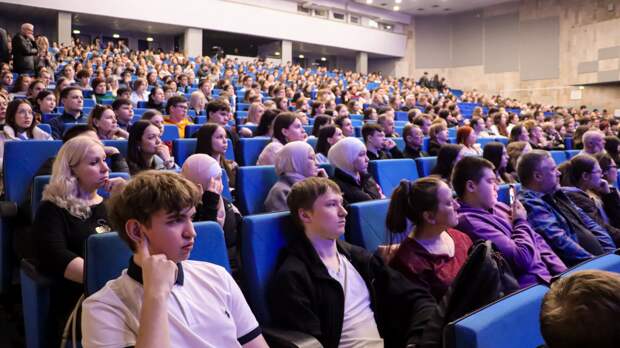 КФУда узган Бердәм Ачык ишекләр көнендә 2 меңнән артык абитуриент катнашты