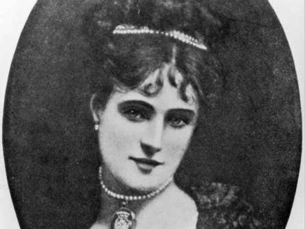 10 женщин легкого поведения, чьи имена прочно засели в истории