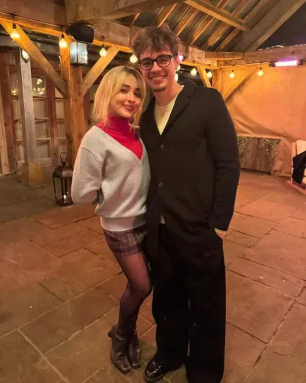 Сабрина Карпентер и Бо Ли Джонс