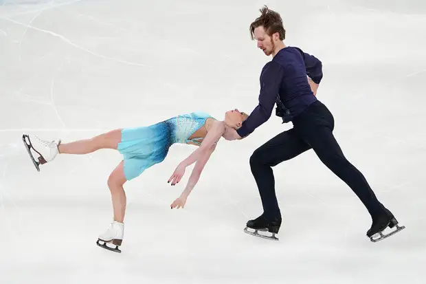 Пара Тарасова-Морозов набрала за короткую программу оценки выше мирового рекорда