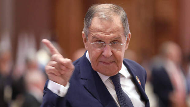 Бил наотмашь, это конец: Зеленский убежал от Лаврова на Генассамблее ООН Бил наотмашь, это конец: Зеленский убежал от Лаврова на Генассамблее ООН