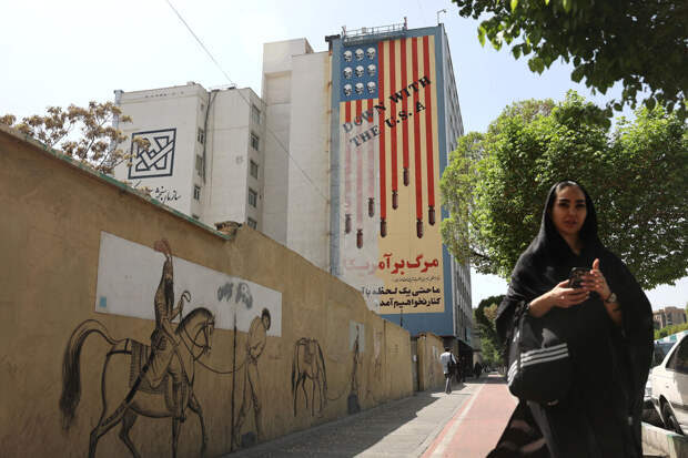 NYT: США прекратили наносить удары по Ирану после объявления о прекращении огня