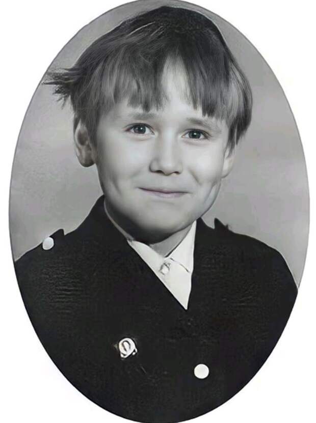 Максим Аверин