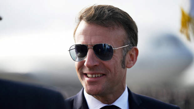 «Он играет в игру»: политолог об интересе Макрона к связям с КНР ради суверенитета Франции