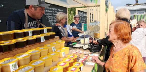 В Алтайском крае автоматически продлят разрешения на работу рынков и ярмарок