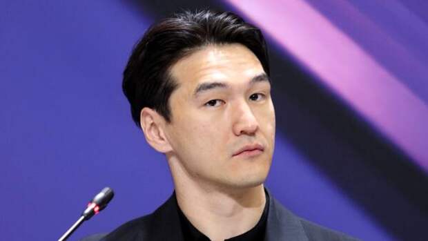 Подробности задержания Сабурова: отказался от депортации в наручниках