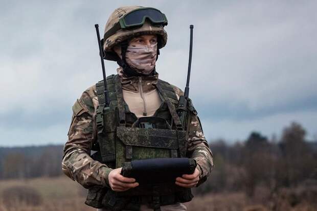 Партию комплексов управления огнем артиллерии "Планшет-А" передали в войска