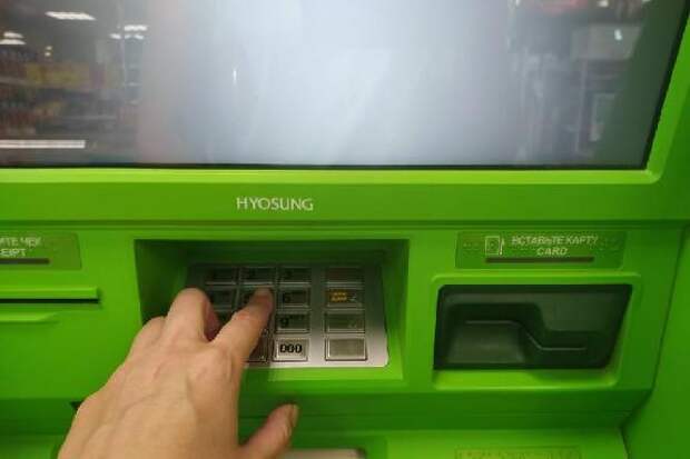 Студентка из Тамбовской области отправила мошенникам почти миллион рублей семейных накоплений