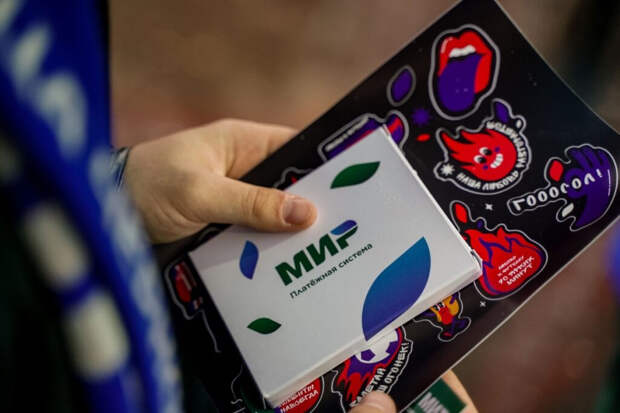 Ставки по кредиткам приблизились к 50% годовых