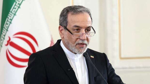 Иран ждет решения США: Аракчи назвал ключевое условие для завершения конфликта