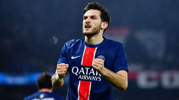 Кварацхелия остался без агента: «Многие хотят сотрудничать»