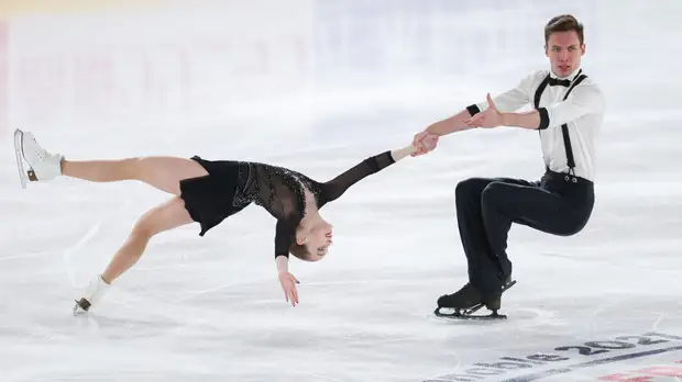 Артемьева и Назарычев завоевали бронзу турнира по фигурному катанию в Загребе