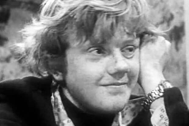 Умер звезда «Приключений Электроника» Василий Скромный