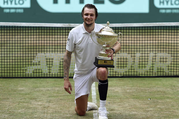 Теннисист Бублик о солнце в Петербурге: какая-та штука вылезла