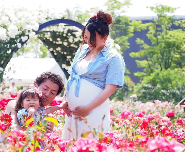 Японка забеременела. Беременные в Японии. Беременные женщины в Японии.