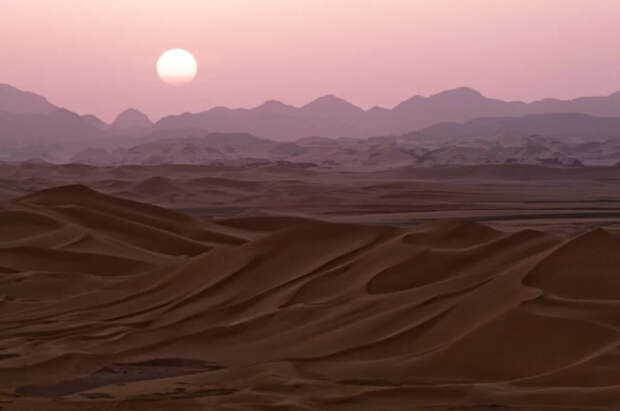 DM: в пустыне Сахара выпал снег