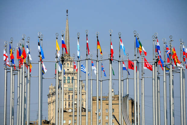 Латвия и Эстония выступили за возобновление прямых контактов с Россией