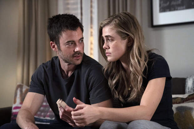 Matt Long and Melissa Roxburgh, Manifest | Photo Credits: Peter Kramer/NBC