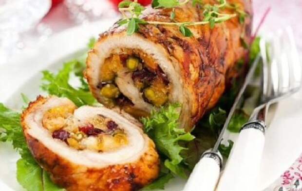 Рулет из индейки с курагой. \ Фото: google.ru. Рулет из индейки с курагой. \ Фото: google.ru.