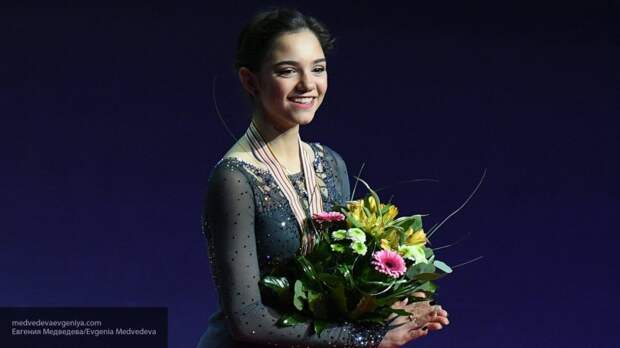Фигуристка Загитова выиграла короткую программу на Чемпионате России