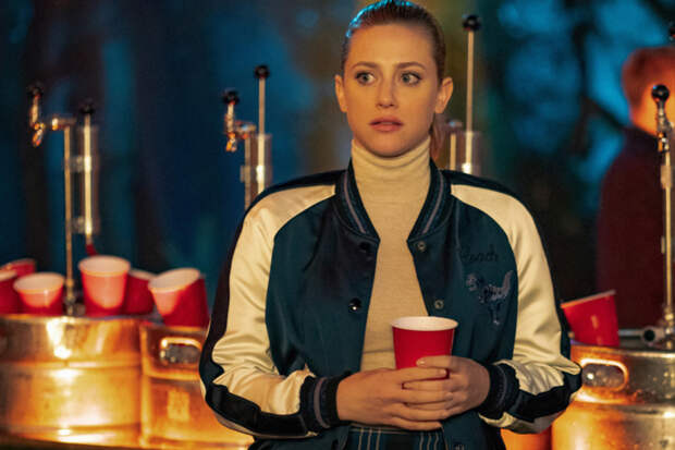 Lili Reinhart, Riverdale | Photo Credits: Colin Bentley, Colin Bentley/The CW