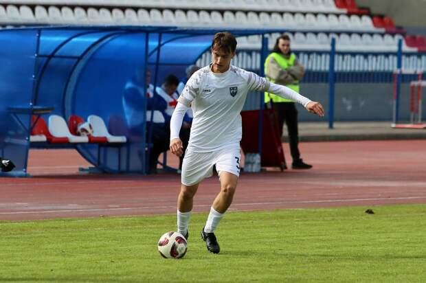 Защитник Артём Варганов поделился впечатлениями от игры в ФК «Пари НН»