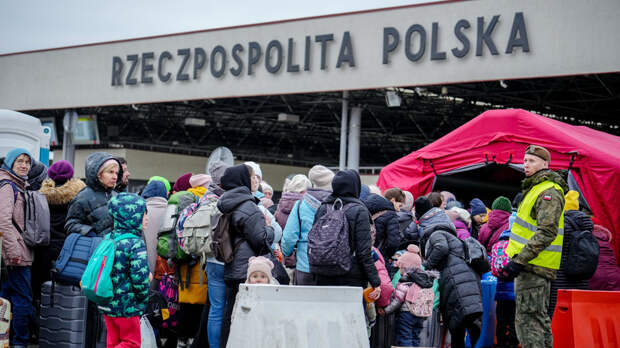 Политолог: решение насчёт украинских беженцев соответствует настроениям поляков