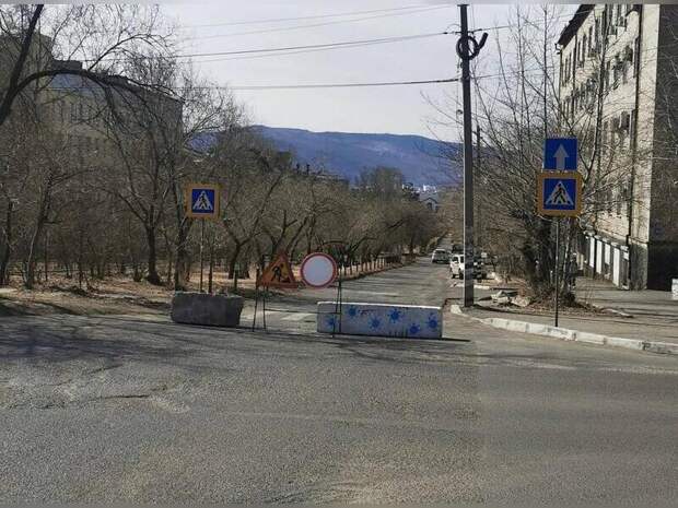 Нечетная сторона улицы Горького перекрыта из-за ремонта