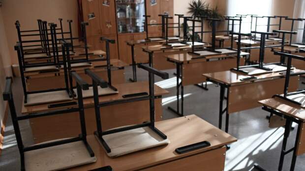 Занятия во всех школах Александровска приостановлены после ЧП с нападением