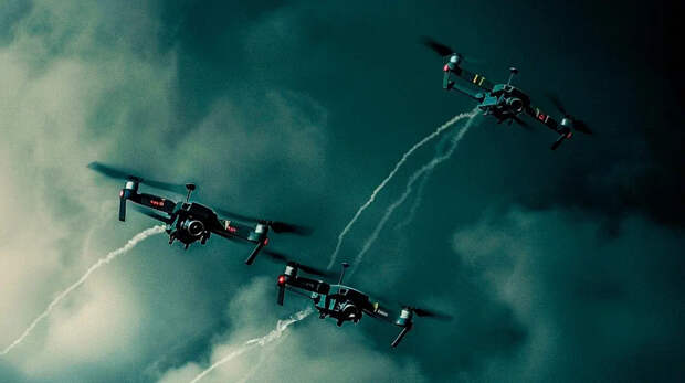 "Держитесь подальше от окон": финнов учат спасаться от падающих беспилотников