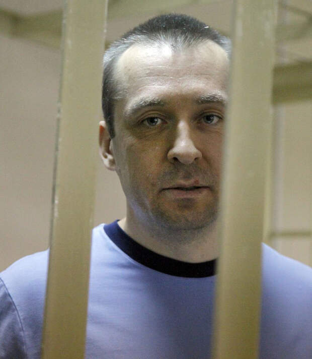 Полковник-миллиардер Захарченко громко заявил о «грабеже граждан»: интервью сидельца