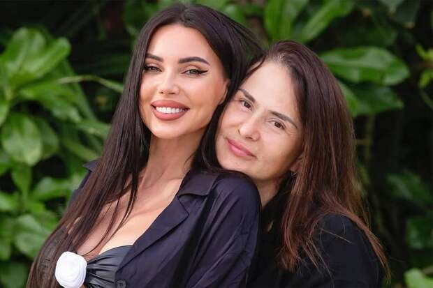 Мать Оксаны Самойловой сделала пластику