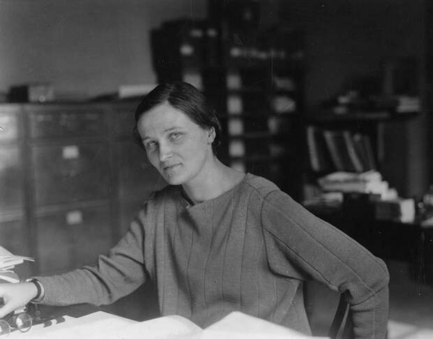 Женщина, которая открыла химический состав Солнца 20 век, Астрофизика, астрономия, звезды, наука, познавательно, солнце, ученая