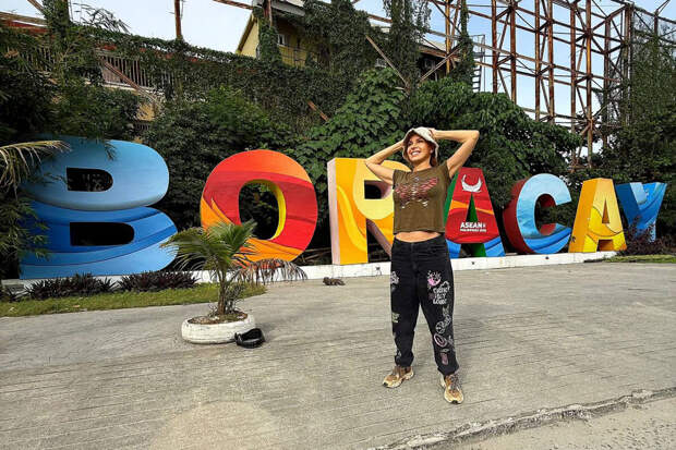 Певица Наталья Штурм призналась, что улетела на Филиппины с новым возлюбленным