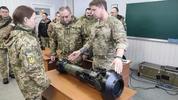 На Украину продолжает поступать летальное оружие из США На Украину продолжает поступать летальное оружие из США