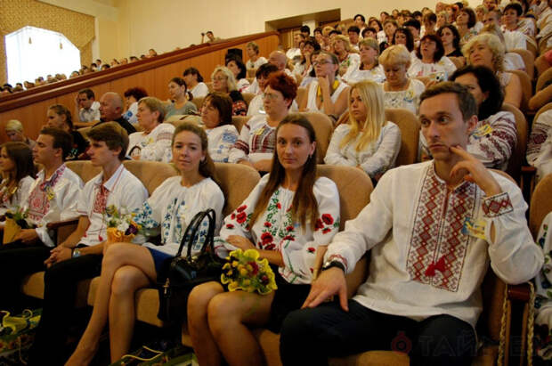 Десятки тысяч украинских студентов мобилизуют и отправят в окопы – Бортник